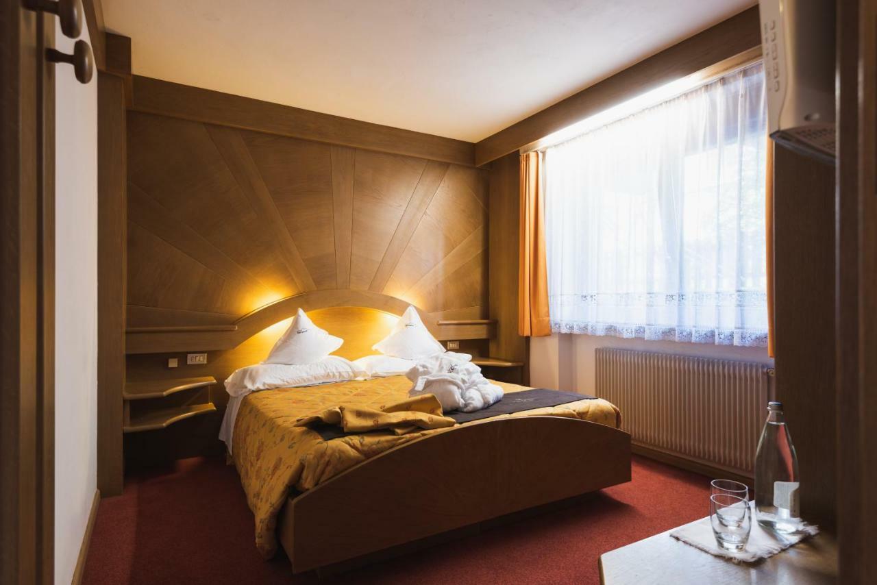 Hotel Catinaccio Віго-ді-Фасса Екстер'єр фото
