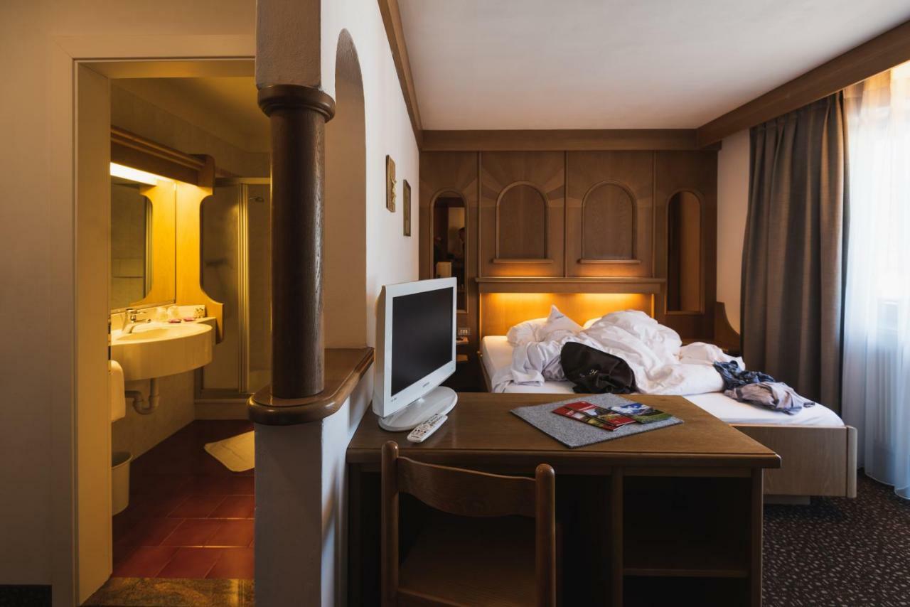 Hotel Catinaccio Віго-ді-Фасса Екстер'єр фото